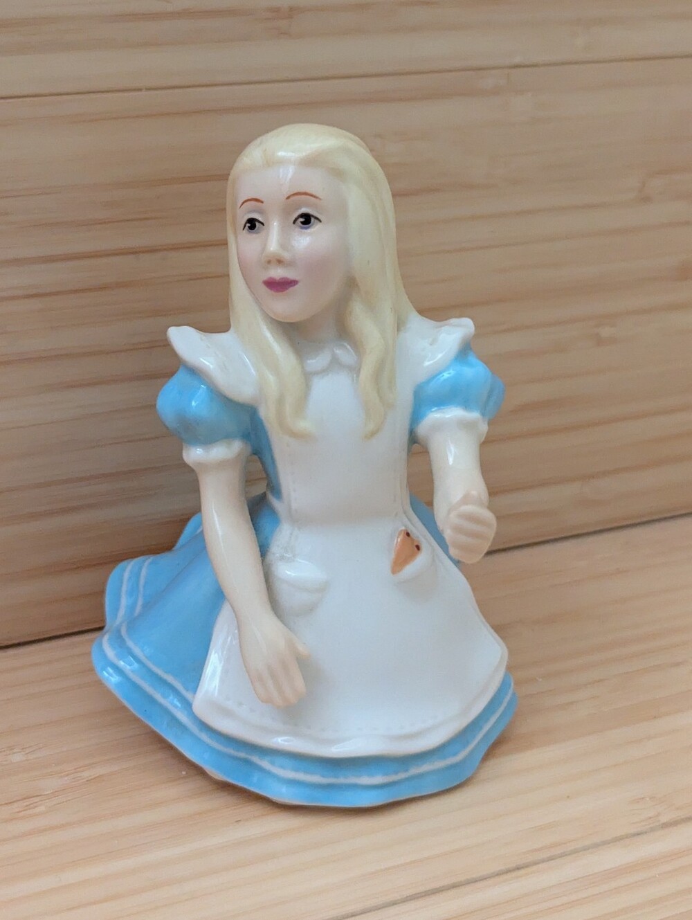 Dept. 56 Alice in Wonderland "Alice" Candle Crown Collections Figurine Ceramic